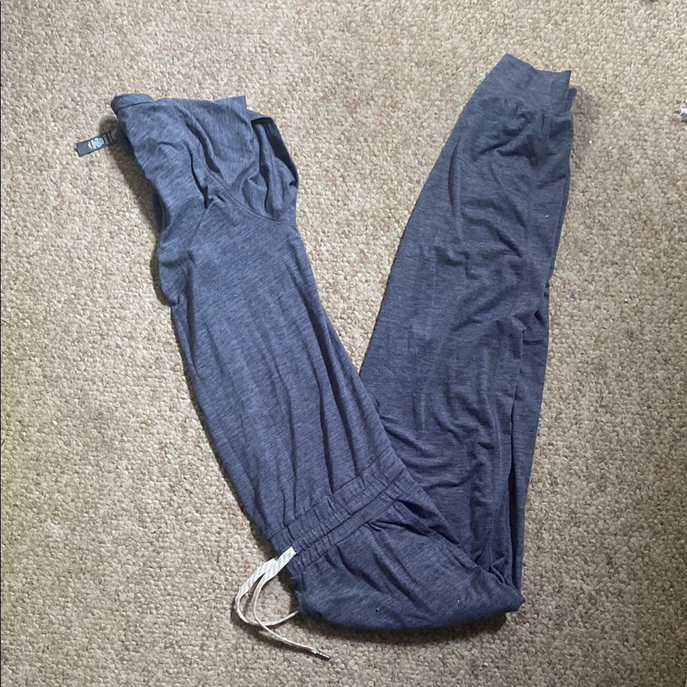 Vuori Heathered navy blue/gray romper